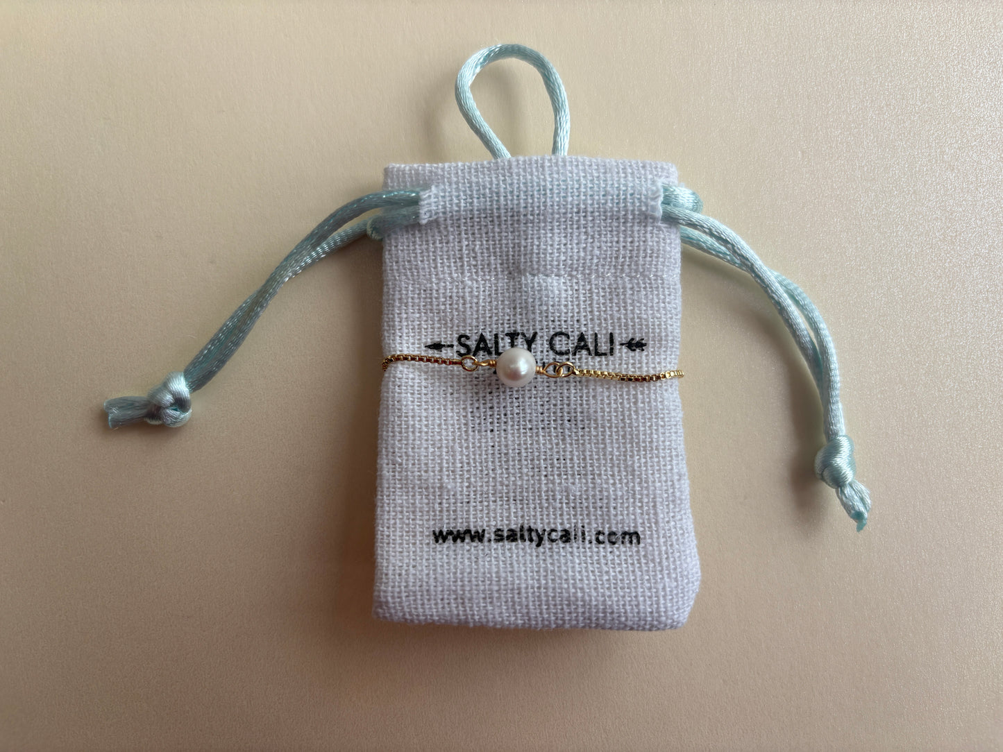 Fresh Water Pearl Bolo - Salty Shells