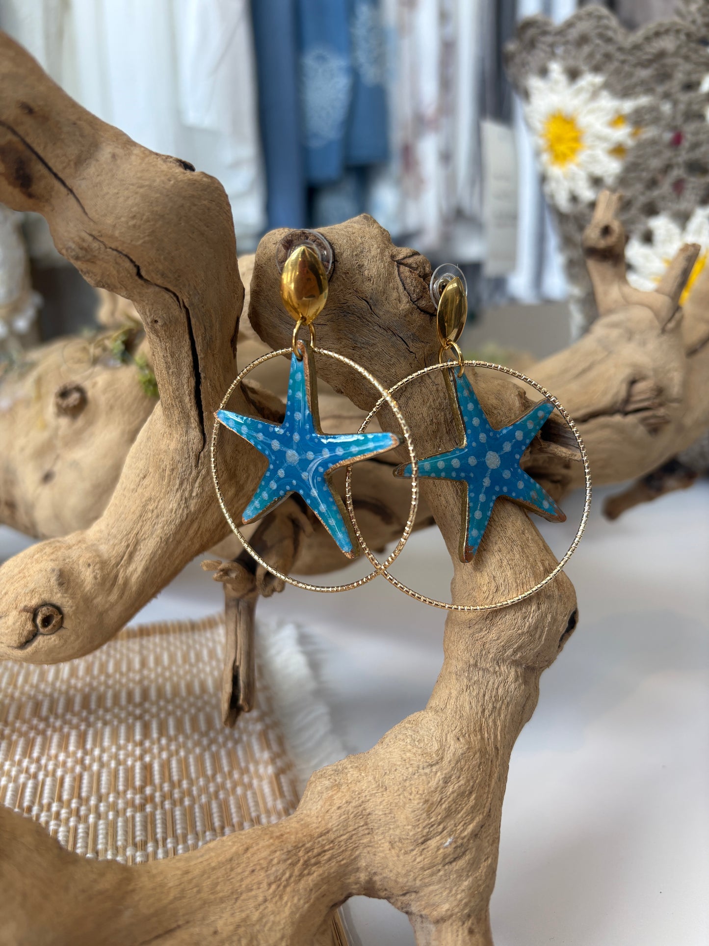 Estrellita Del Mar Dorado Earrings