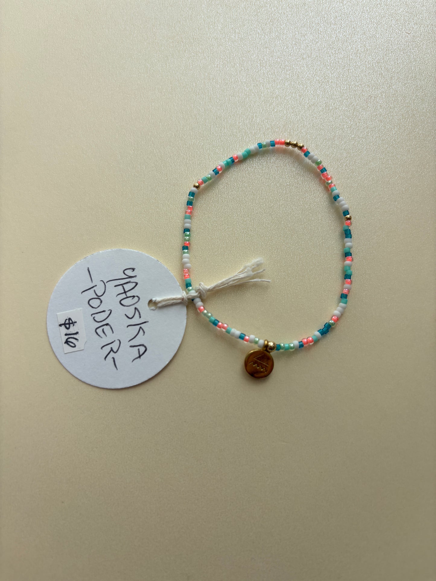 Yaoska Poder Beads Bracelet