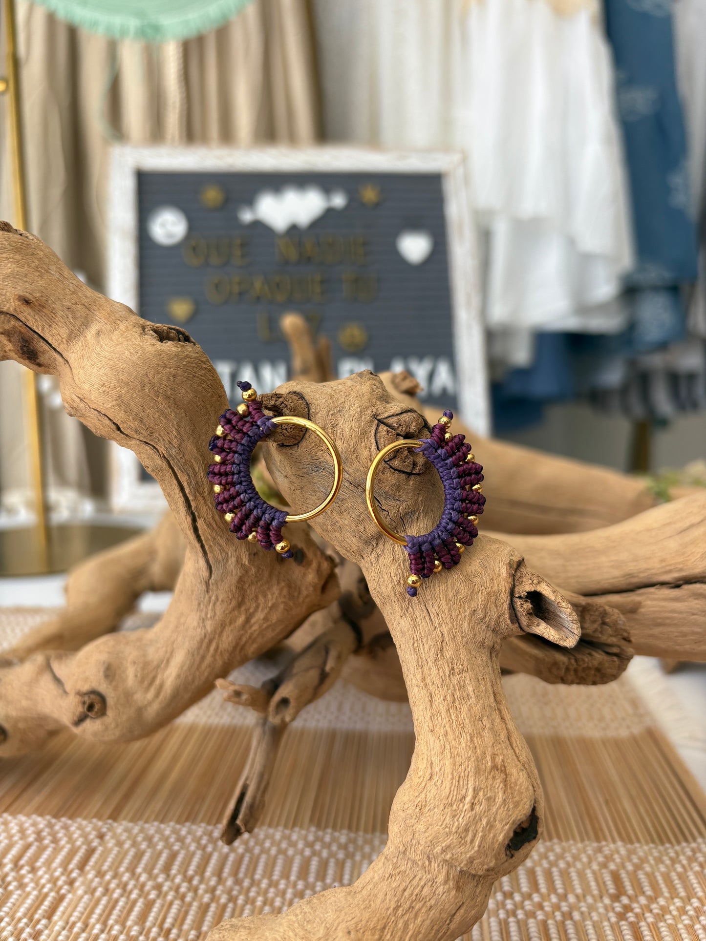 Topo Circular Earrings