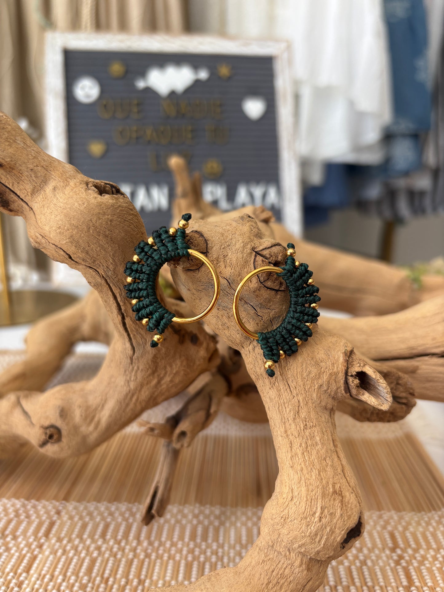 Topo Circular Earrings