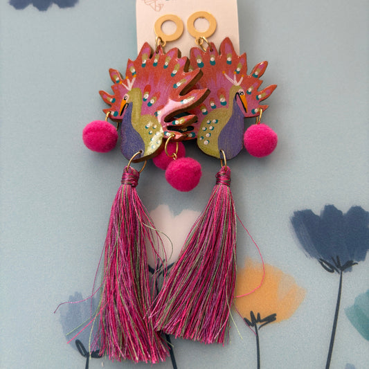 Reina del Plumaje Earrings