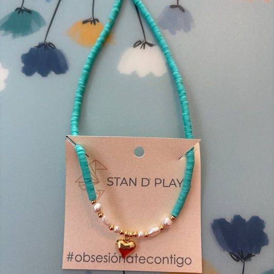 Amor del bueno Necklace
